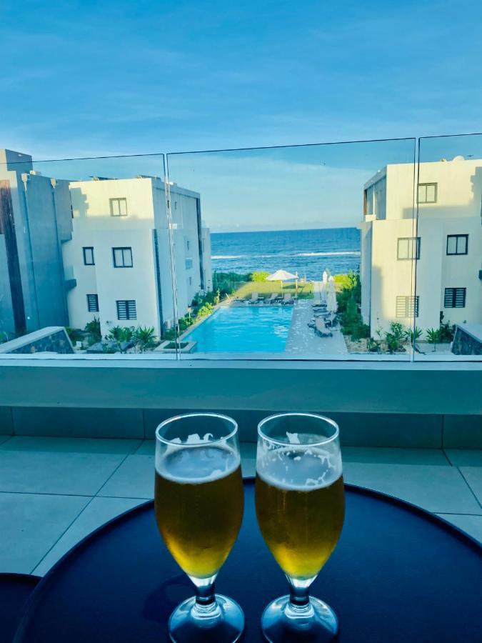 Eastern Blue Beachfront Luxury Apartment Poste Lafayette Exterior photo